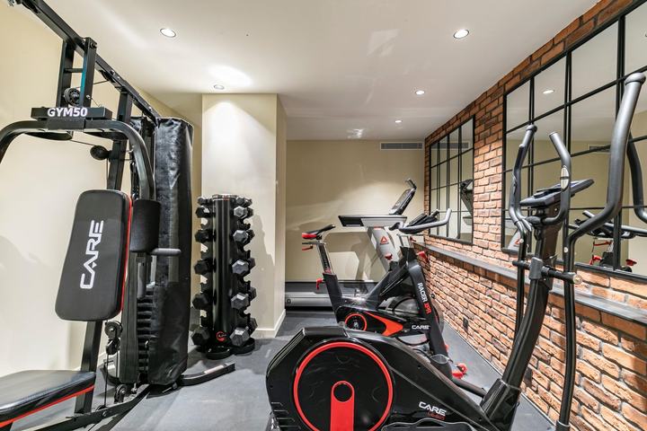 Sauna et salle de fitness de Maison Barbès